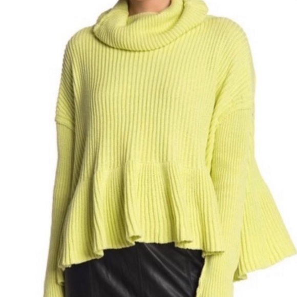 Free People Layer Cake Sweater in Key Lime Size XS - Picture 1 of 6